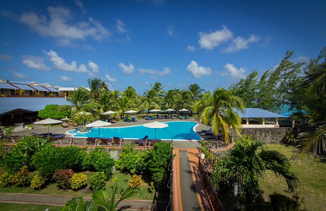 Le Peninsula Bay Beach Resort & Spa-1